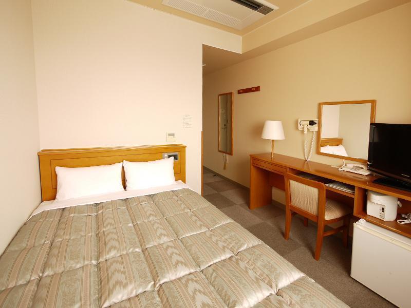Hotel Route-Inn Yonezawa Ekihigashi Екстериор снимка